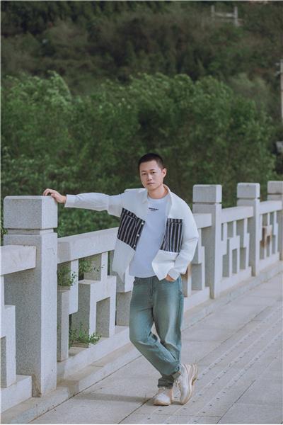05